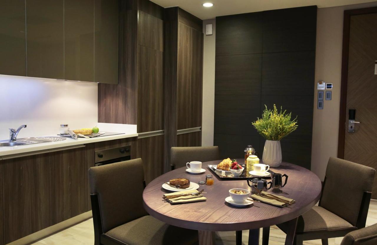 Makati Diamond Residences Makati City Exterior photo A kitchen in a typical apartment